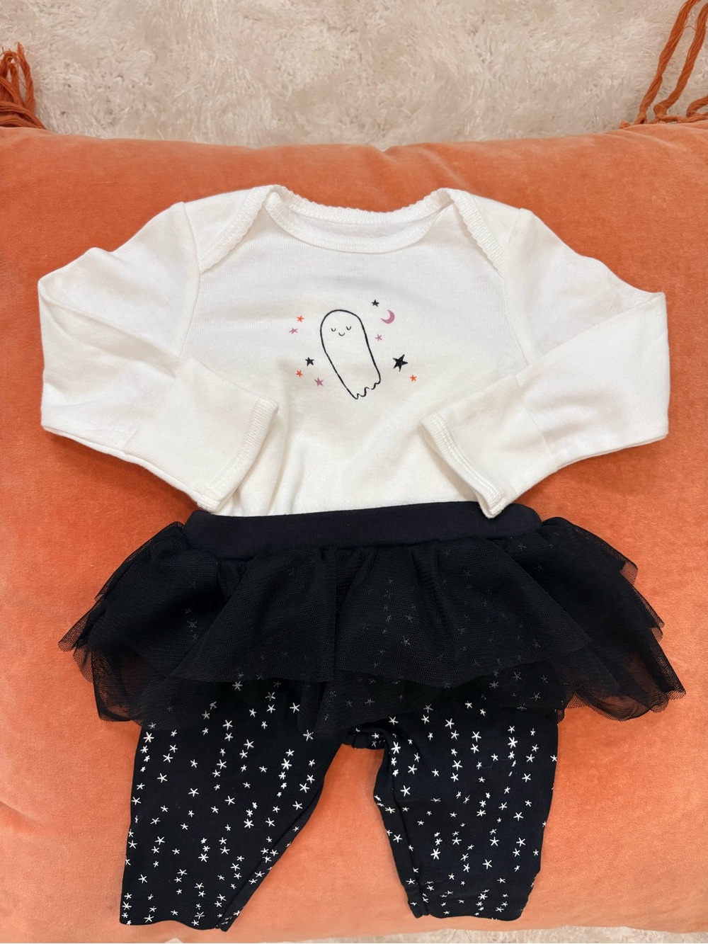 Carter's NWT White Ghost Top with Black Star Tulle Leggings - Picture 10 of 11
